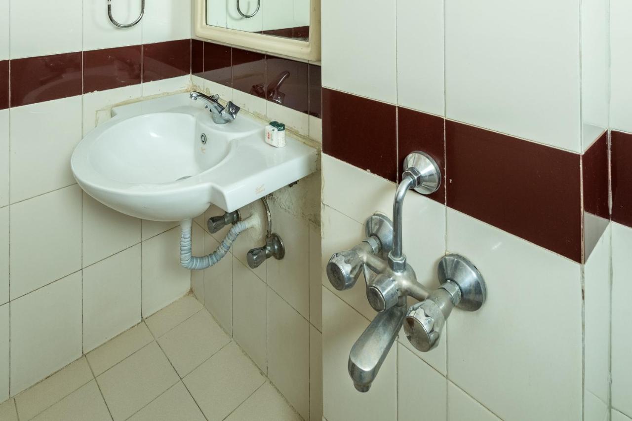 Stayeasy Majestic Bengaluru Kültér fotó