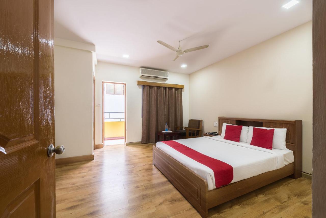 Stayeasy Majestic Bengaluru Kültér fotó
