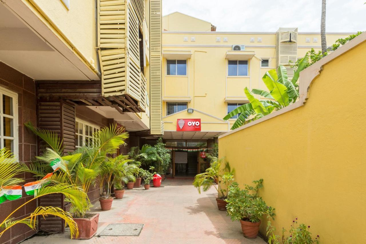 Stayeasy Majestic Bengaluru Kültér fotó
