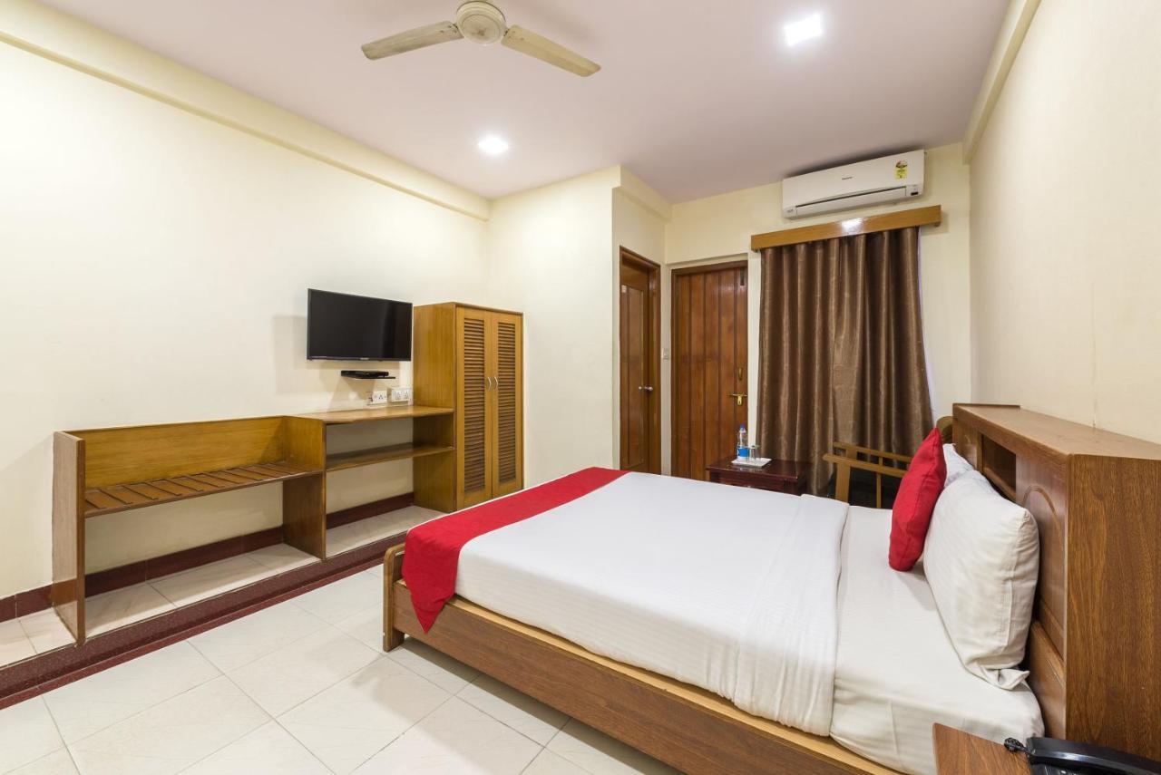 Stayeasy Majestic Bengaluru Kültér fotó